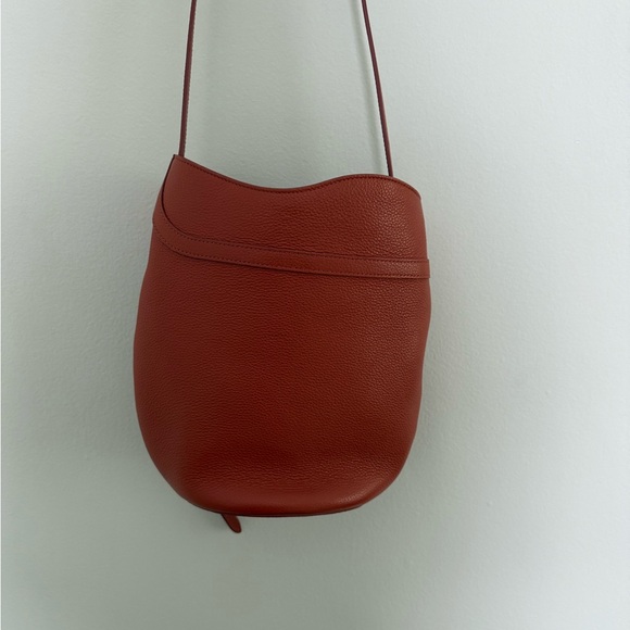 Liffner Belted Bucket Bag in Rust - Picture 3 of 6